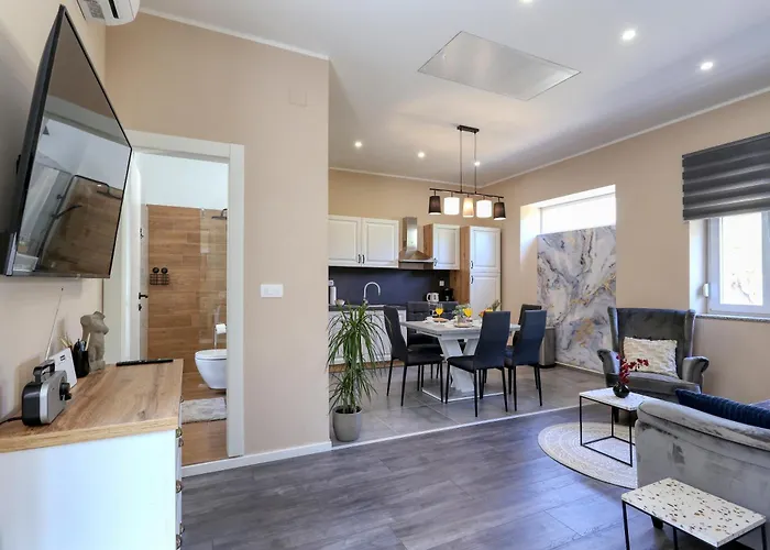 度假居 Casa Lorela 萨利